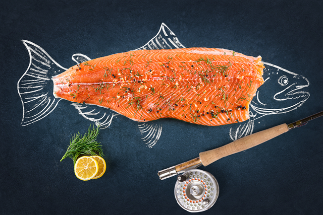 一條三文魚 讓兩個妖孽現形!